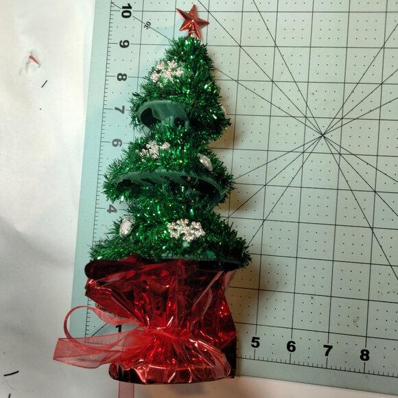 Tinsel Christmas Tree Balloon Weight Table Centerpiece  Star Snowflake Red Green - Picture 2 of 3